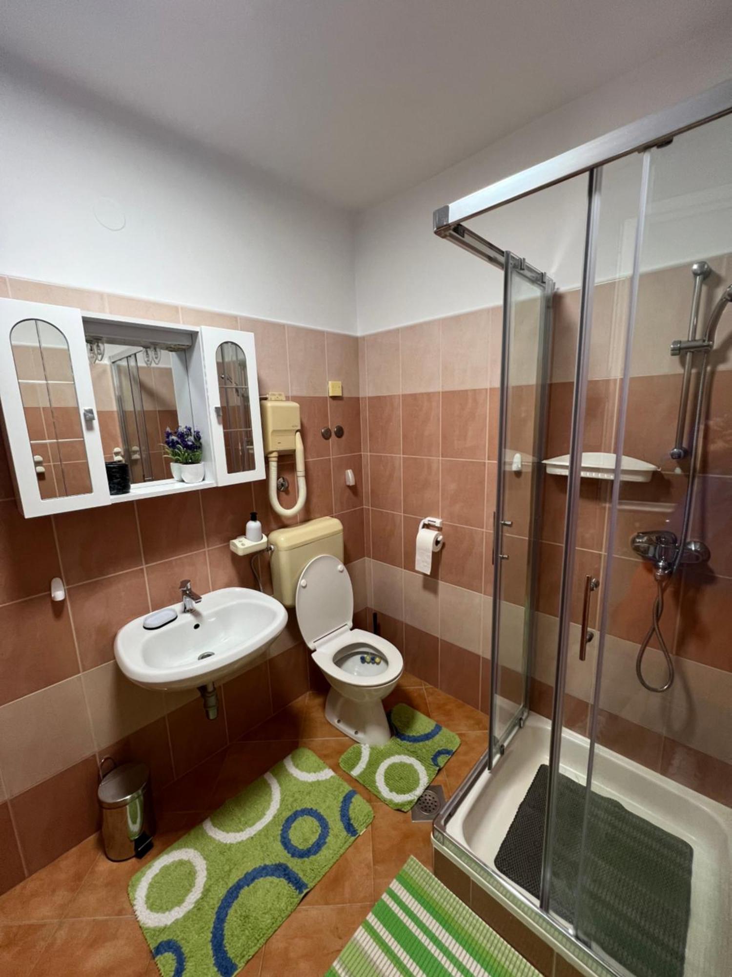 Apartments Ritosa-إيزولا المظهر الخارجي الصورة